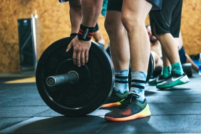 Servicios para optimizar el ejercicio y mejorar la solvencia de un club deportivo