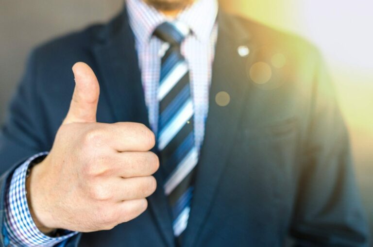 Servicios profesionales para agilizar tiempos legales y comerciales