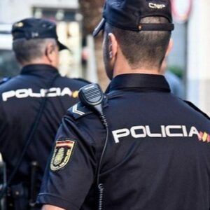 Un joven de 15 años secuestra y tortura a su cuidadora