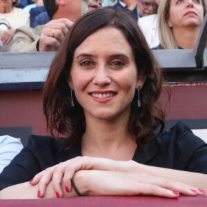 Ayuso permite una corrida de toros por la mañana y la desaconseja por la tarde