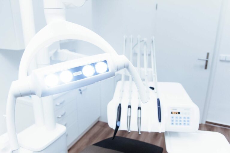 Clínica Dental Manosalbas: la mejor en Sevilla