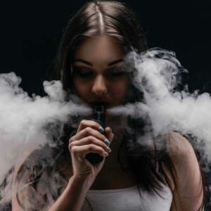 CBD disponible en líquido de vapeo ¡Lee opiniones y empieza a vapear!