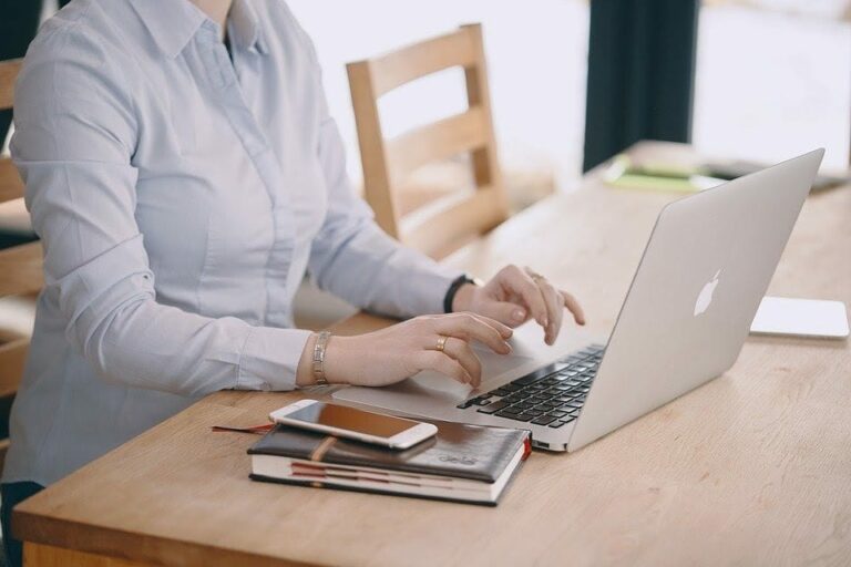Creando un modelo de negocio: pasos a dar y servicios imprescindibles