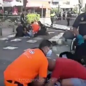 Un peatón resulta herido grave al ser “atacado” por una farola