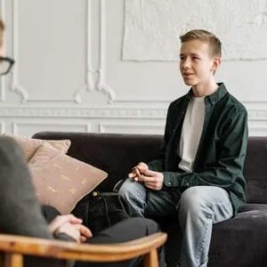 Conoce cuáles son las adicciones más habituales entre los jóvenes