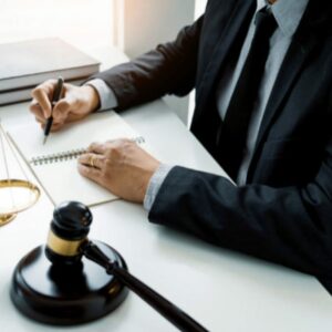 ¿Cuáles son las características de los excelentes abogados?