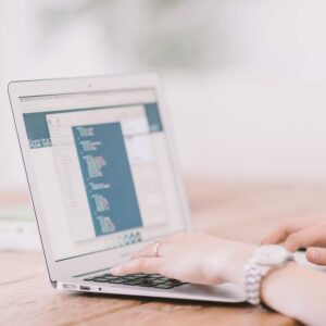 Internet para ganar dinero, realizar trámites y montar un negocio de éxito