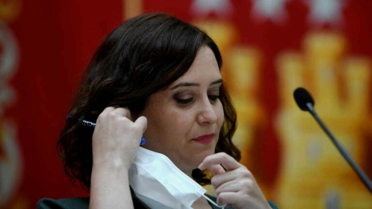 La empresa donde trabaja el hermano de Ayuso obtuvo 18 contratos a dedo de la Comunidad de Madrid