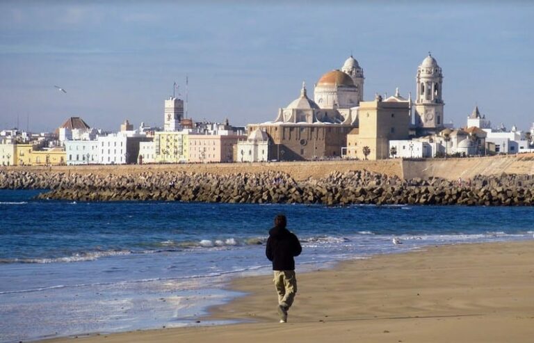 Escapada de fin de semana, visitar Cádiz desde Sevilla