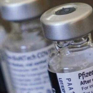 Pfizer retrasa un día la entrega a España de 350.000 dosis de la vacuna contra la Covid-19