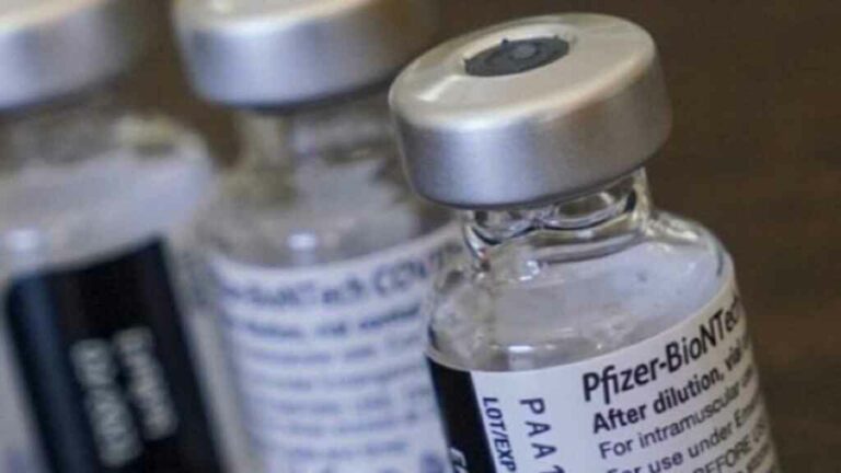 Pfizer retrasa un día la entrega a España de 350.000 dosis de la vacuna contra la Covid-19