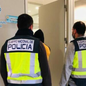 Detienen a un grupo de menores que robaba móviles a punta de navaja