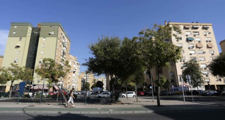 Investigan una agresión sexual a una mujer en la barriada de Pino Montano