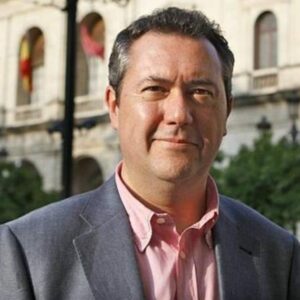 La última ocurrencia de Juan Espadas: cargarse el futuro Metro de Sevilla