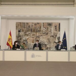 El Gobierno aprobará hoy la donación de vacunas a países en desarrollo