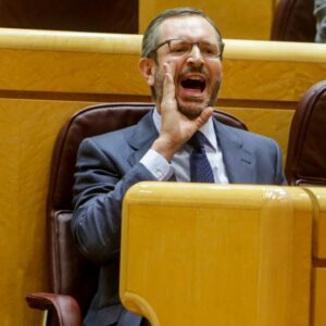 Senadores del PP preguntan por los "efectos perjudiciales" del 5G