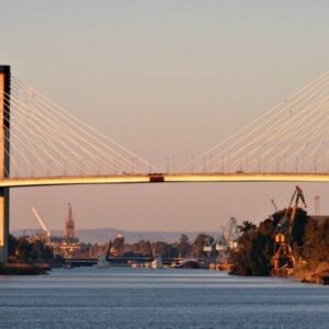 Acciona logra la mejor puntuación en el concurso para rehabilitar el Puente del Centenario