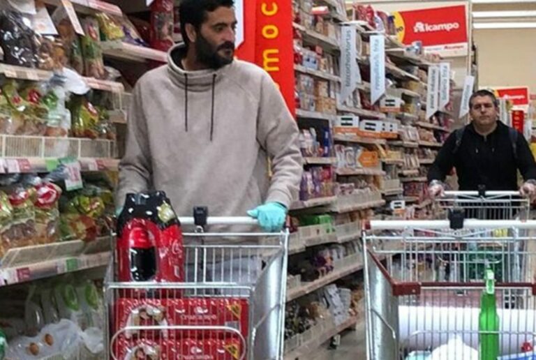 Andalucía prohíbe la venta de Cruzcampo desde las 18:00
