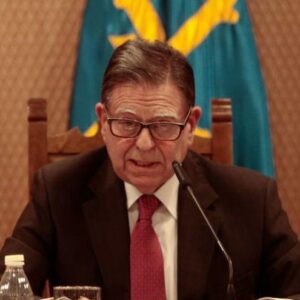 La subida de sueldo de más del 25% a dos asesores del alcalde del PP de Oviedo