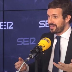 Casado dice que Feijóo y Ayuso actúan "exactamente igual" frente a la pandemia