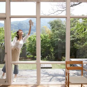 ¿Cómo limpiar los vidrios de la casa?