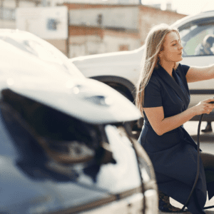 Cómo instalar un punto de recarga propio para tu coche eléctrico
