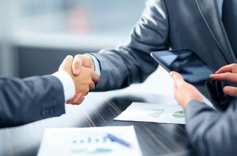 Disparando las ventas de tu negocio: apoyos esenciales para cualquier empresario