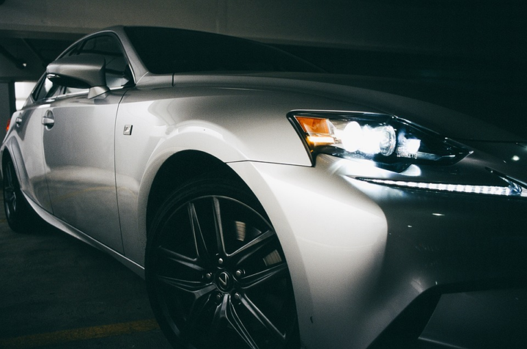 4 servicios esenciales y útiles para las personas con coche