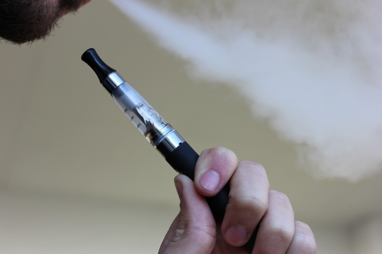 Cómo sustituir la resistencia del cigarrillo electrónico