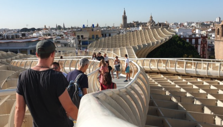 Andalucía eleva sus previsiones de crecimiento para el turismo
