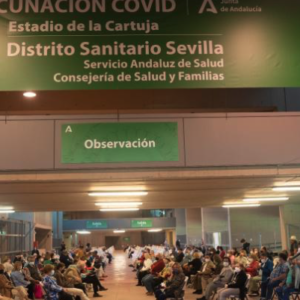 La Junta de Andalucía prevé triplicar la vacunación a partir de junio