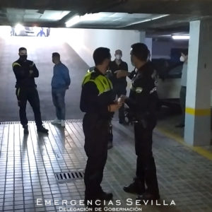 Hospitalizado un hombre de 33 años tras ser atropellado por su propio coche