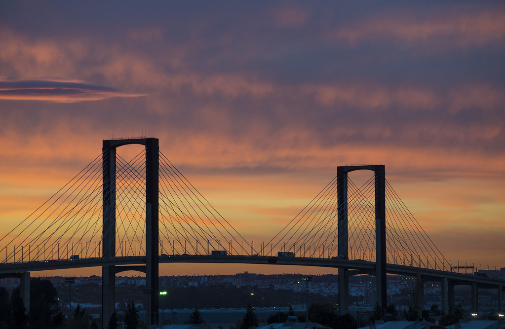 Las obras del puente del Centenario tendrán que estar finalizadas en 27 meses