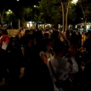 El Ayuntamiento de Sevilla pide a la Junta que adopte medidas para impedir las escenas del fin de semana
