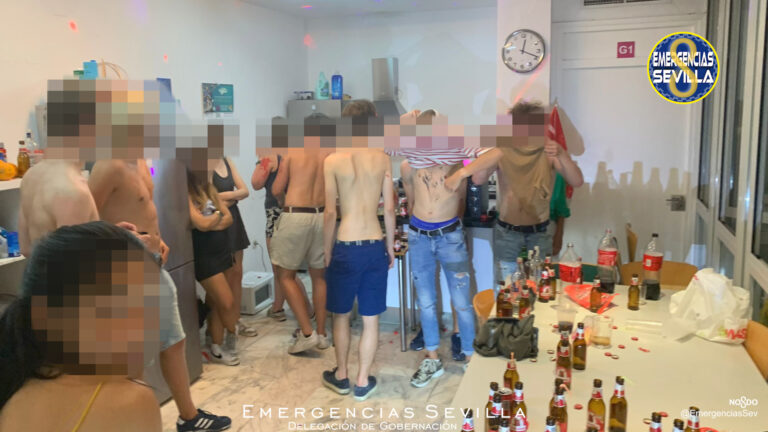 La Policía Local desaloja a 12 jóvenes de una fiesta al incumplir las medidas sanitarias