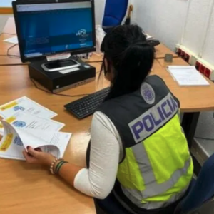 Detienen a un entrenador de fútbol infantil por abusos sexuales a jugadores