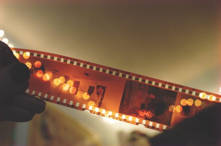 Entretenimiento audiovisual: redes sociales y el cine en su máximo esplendor