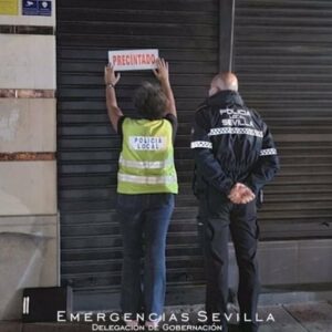 La Policía Local desaloja a 310 personas de dos locales de ocio nocturno