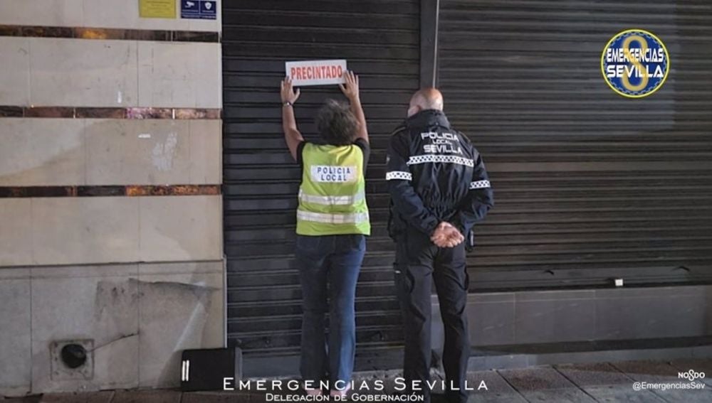 La Policía Local desaloja a 310 personas de dos locales de ocio nocturno