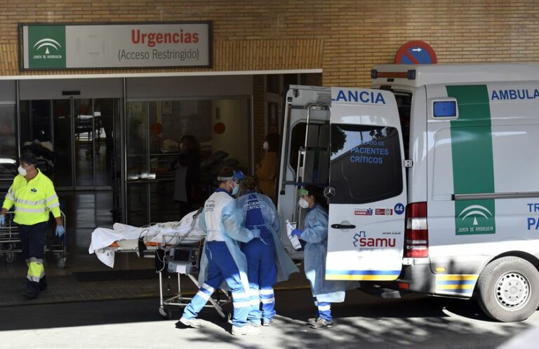 La incidencia de Covid en Andalucía es un 44% menor que en el pico de la quinta ola