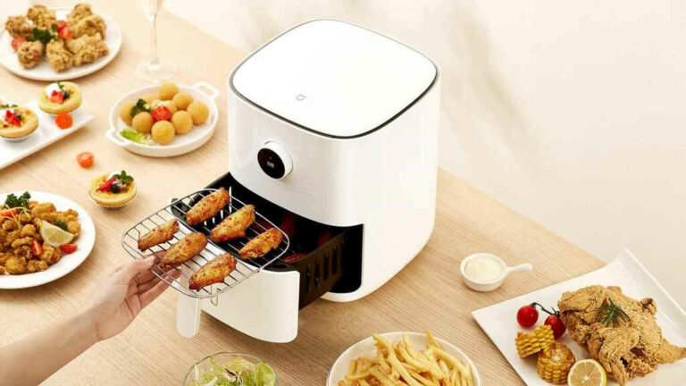 La freidora de Xiaomi cocina con una cuchara de aceite reduciendo un 80% las calorías