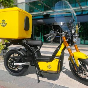 Correos tendrá 500 nuevos vehículos eléctricos, entre motos y furgonetas