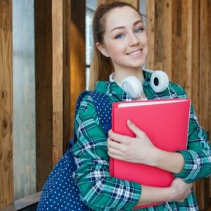 La Formación Profesional impera en las ofertas de empleo en Sevilla