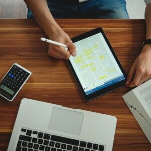 Acomoda tu industria u oficina para disfrutar de un buen espacio de trabajo