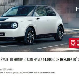 El Honda e está ahora disponible en España con hasta 14.000 euros de descuento