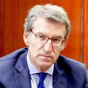 Feijóo gastará 8 millones de euros en 50 robots para sustituir a empleados públicos