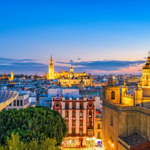 Sevilla recupera en 2021 la mitad de los turistas previos a la pandemia