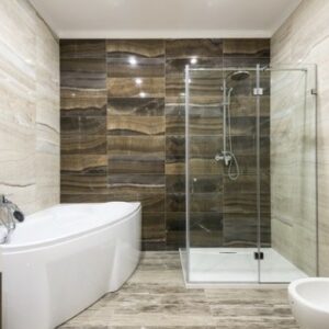 ¿Cómo elegir la mejor mampara para tu baño?