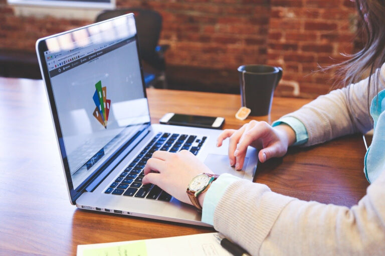 Cursos de formación para empresas: qué son y qué ventajas tienen