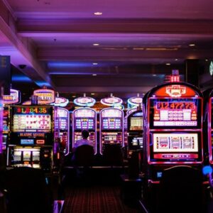 Casino real o casino en línea: ¿Qué es más divertido?